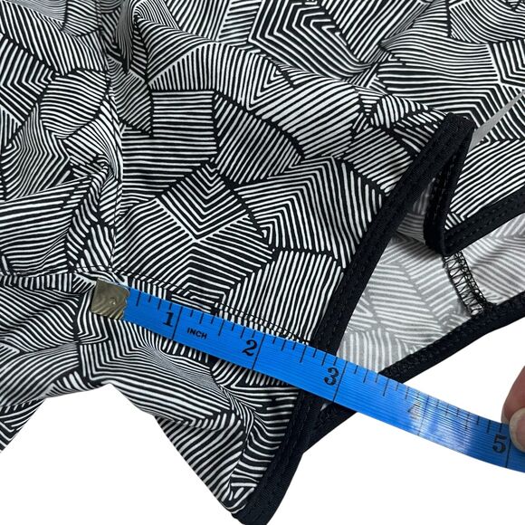 Nike Running Shorts Womens Lined Black White Drawstring Athleisure XS - Picture 10 of 10